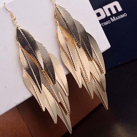 Jewelry - Leaf Earrings